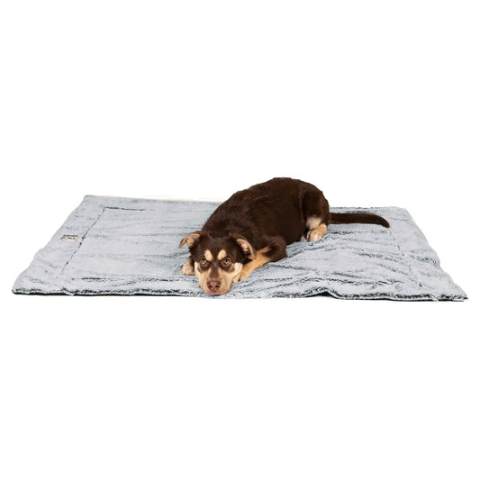 DGS Pet Products Chill Kuzzi FIR Blanket Medium Grey 30″ x 40″ x 0.5″ – DRCHKBLK3026