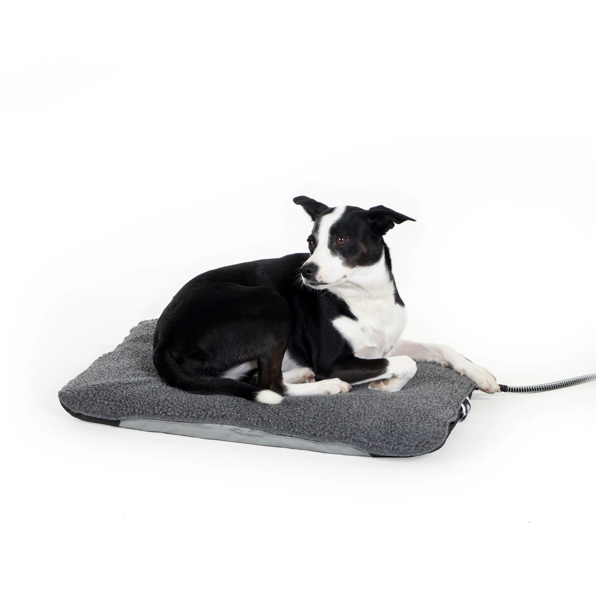 K&H Pet Products Lectro-Soft Outdoor Heated Pet Bed Medium Gray 19″ x 24″ x 1″ – KH100546593